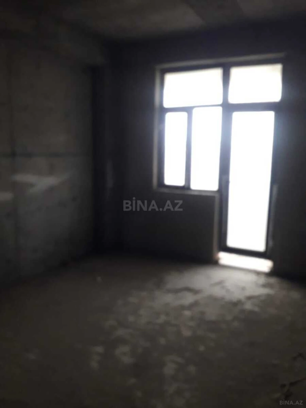Satılır 2 otaqlı mənzil 71 m²