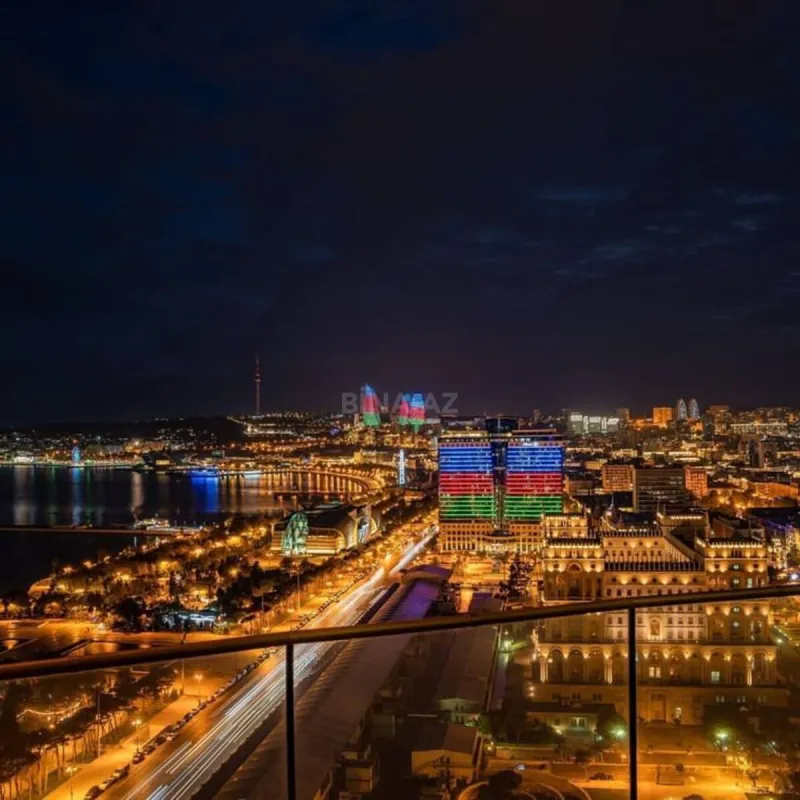 Satılır 3 otaqlı mənzil 103 m²