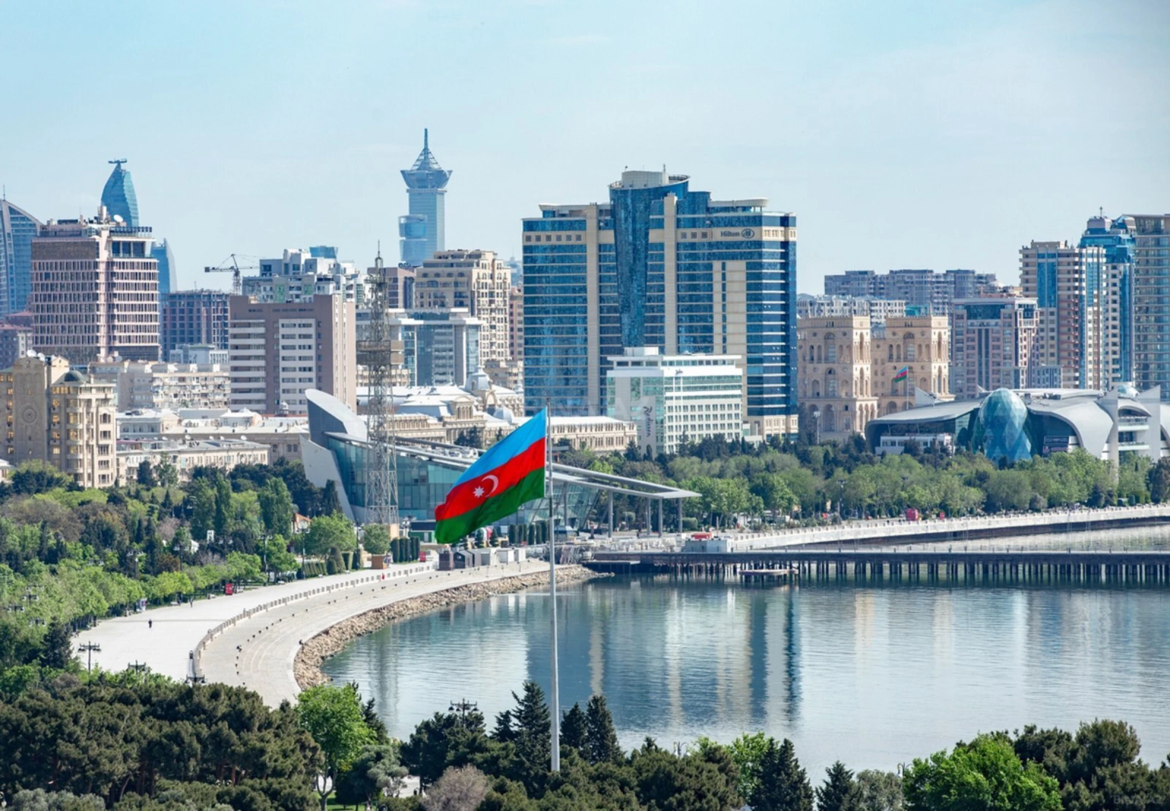 Satılır 3 otaqlı mənzil 103 m²