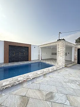 Satılır 4 otaqlı həyət evi 155 m²