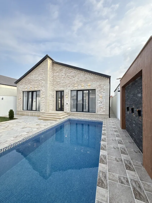 Satılır 4 otaqlı həyət evi 155 m²