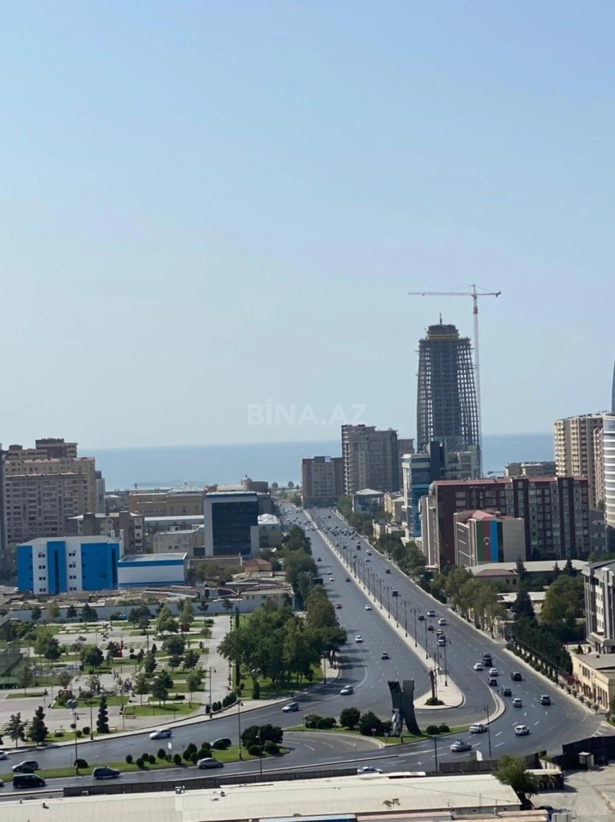Kirayə verilir 3 otaqlı mənzil 130 m²