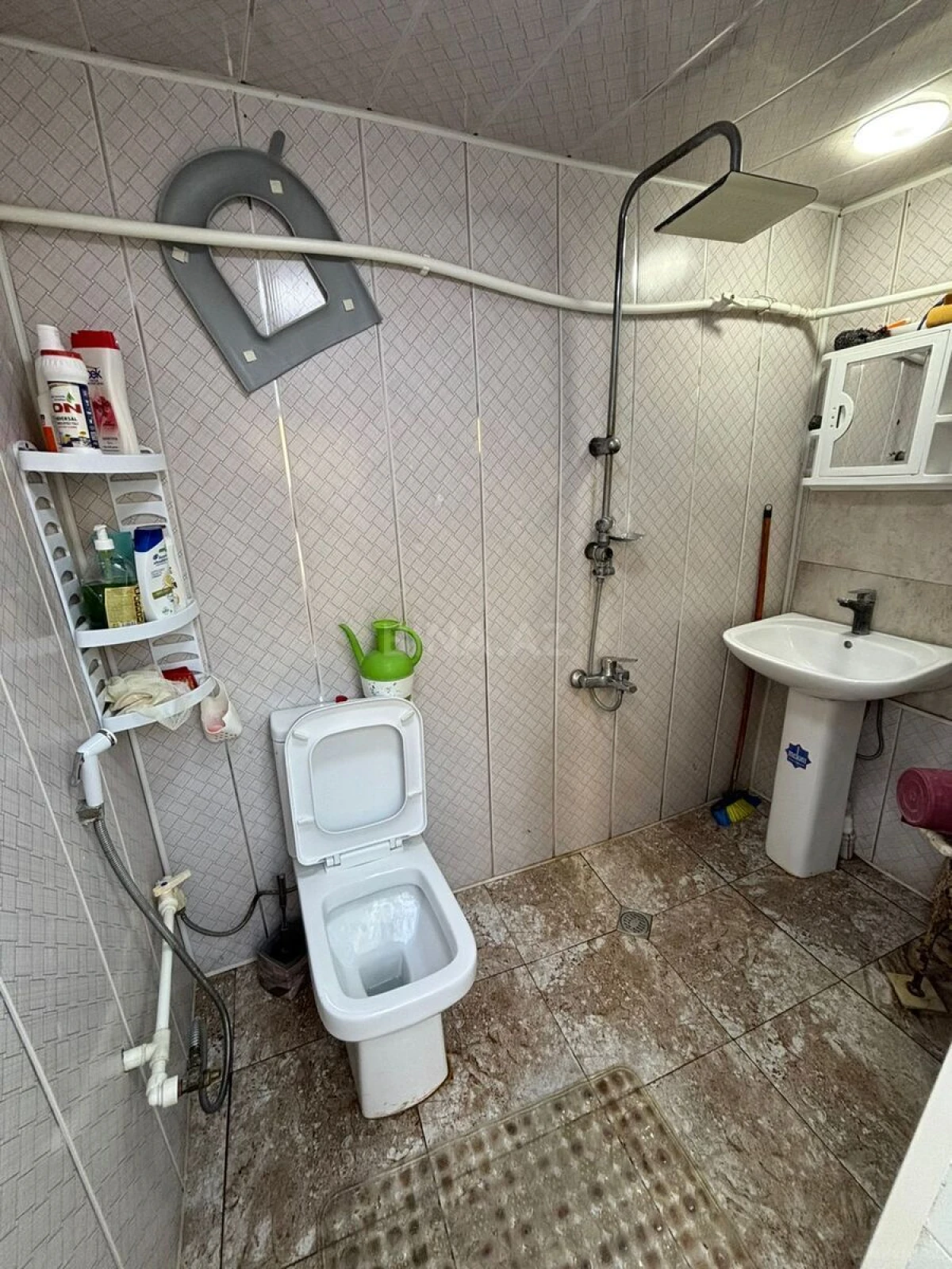 Kirayə verilir 1 otaqlı həyət evi 20 m²