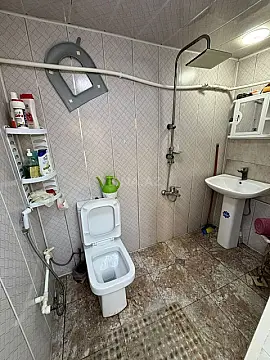 Kirayə verilir 1 otaqlı həyət evi 20 m²