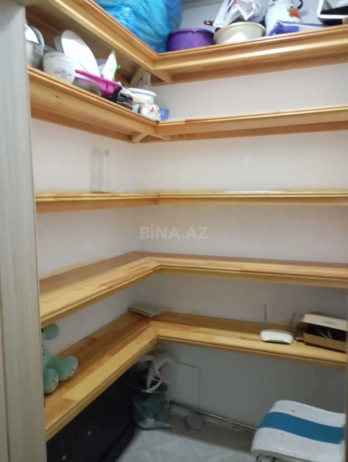 Satılır 3 otaqlı mənzil 130 m²