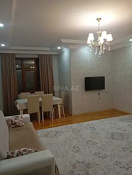 Satılır 3 otaqlı mənzil 130 m²