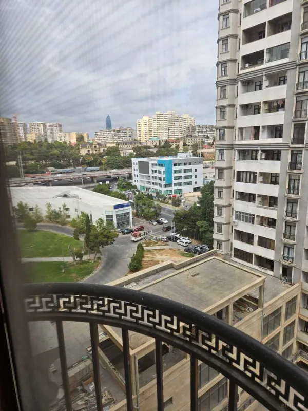 Kirayə verilir 2 otaqlı mənzil 70 m²