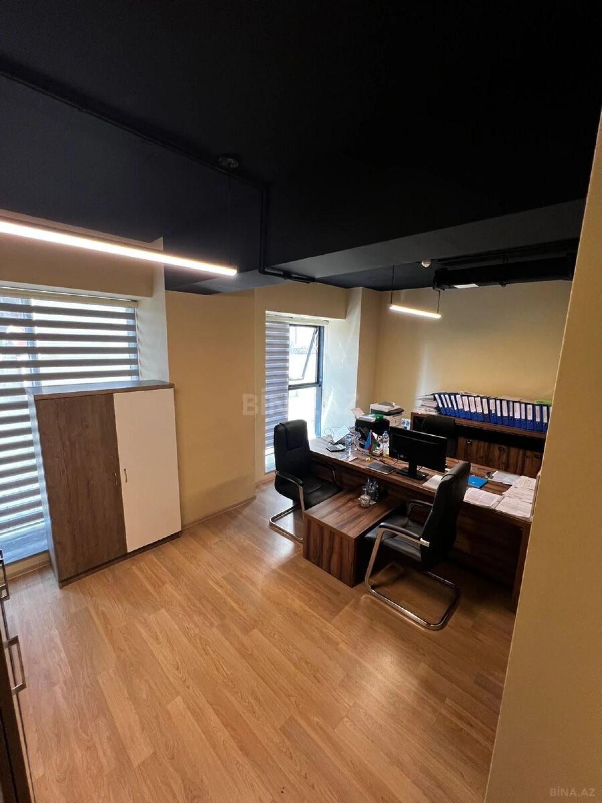 Kirayə verilir 3 otaqlı ofis 117 m²