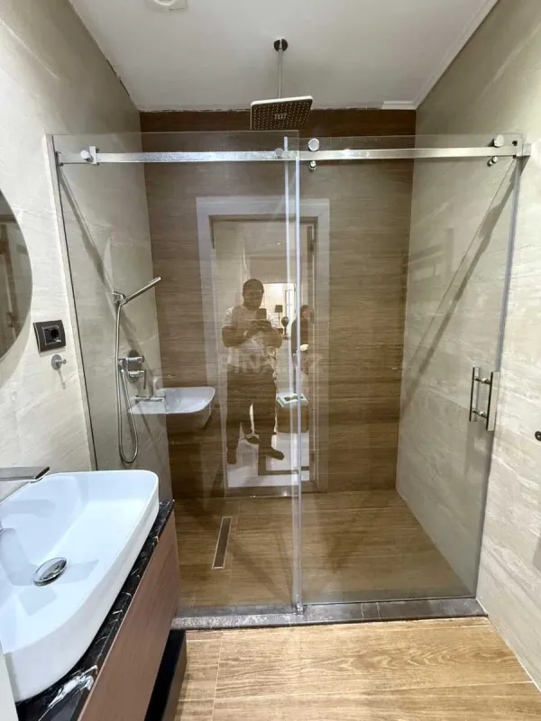 Satılır 4 otaqlı mənzil 130 m²