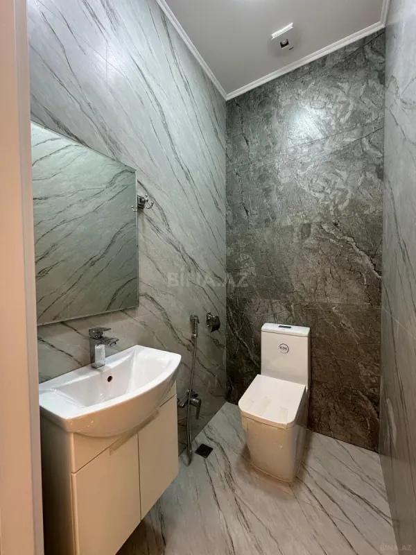 Satılır 3 otaqlı mənzil 114 m²