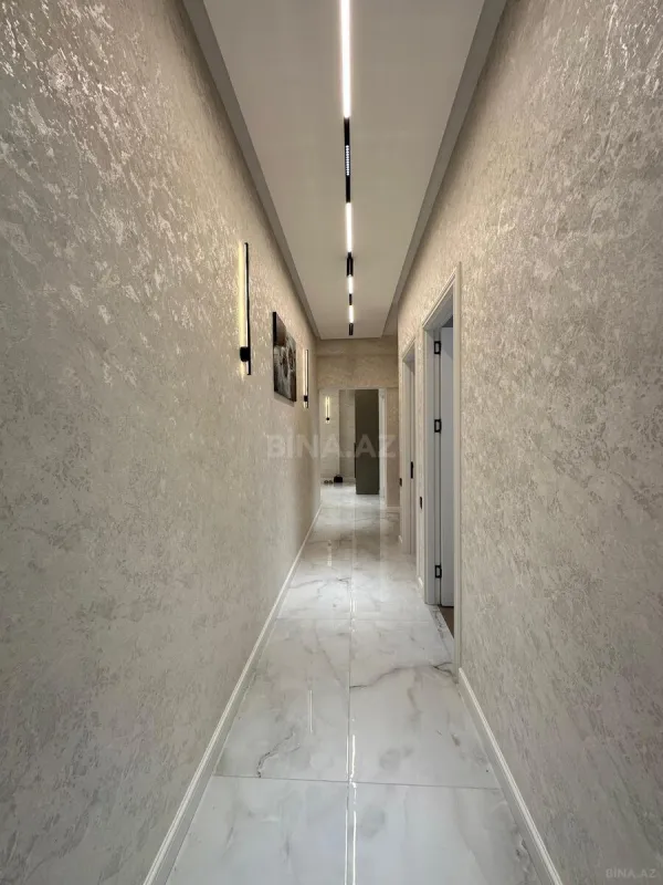 Satılır 3 otaqlı mənzil 114 m²