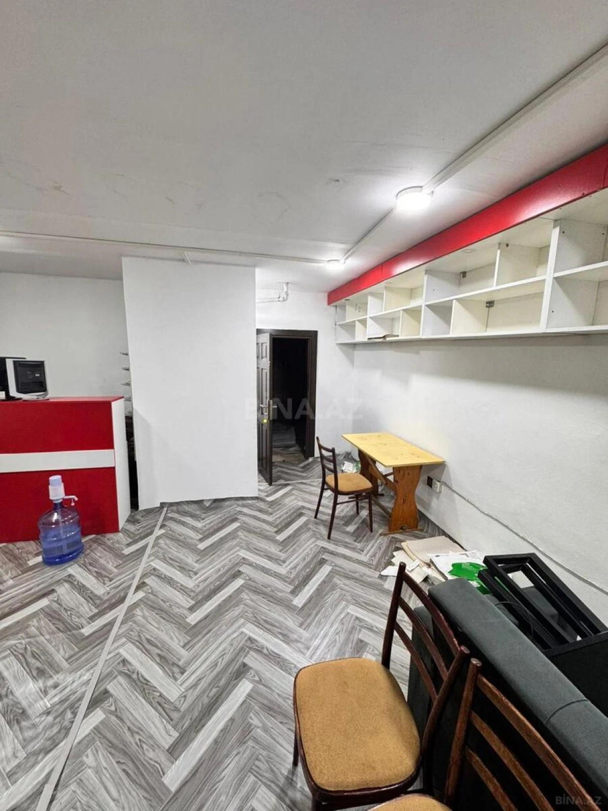 Satılır obyekt 235.7 m²