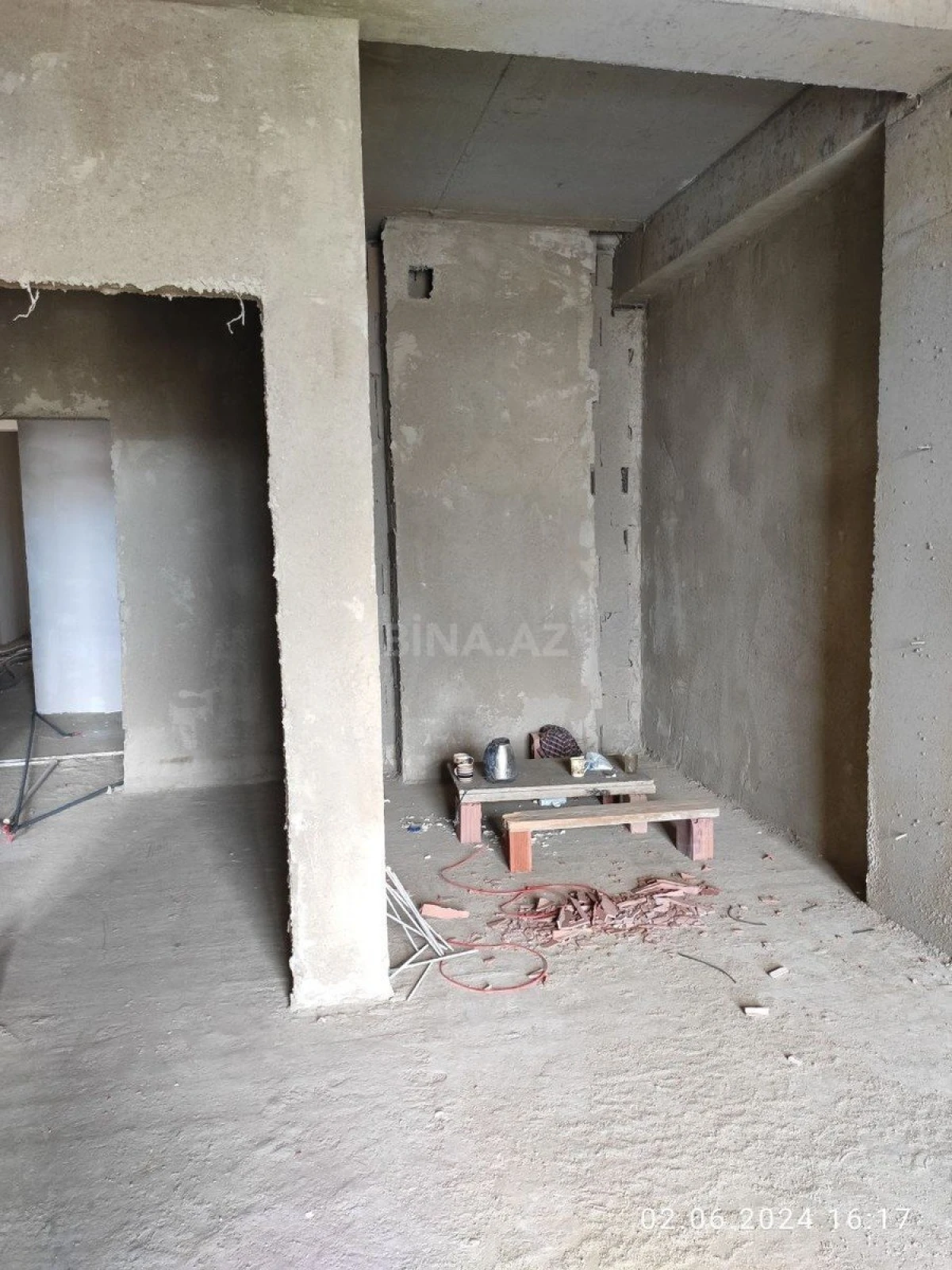 Satılır 3 otaqlı mənzil 124 m²