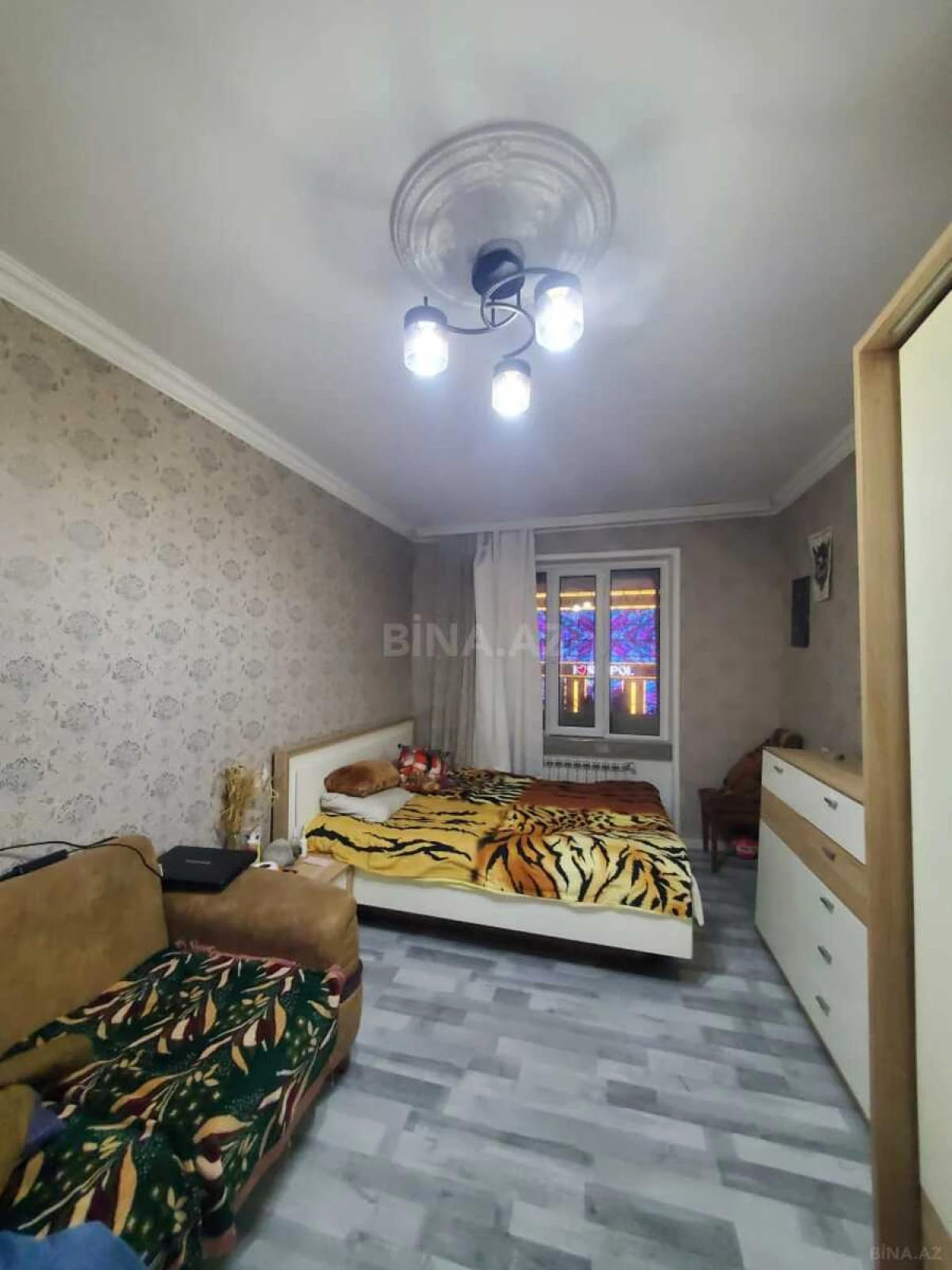 Satılır 3 otaqlı mənzil 70 m²