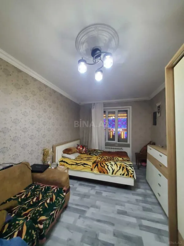 Satılır 3 otaqlı mənzil 70 m²