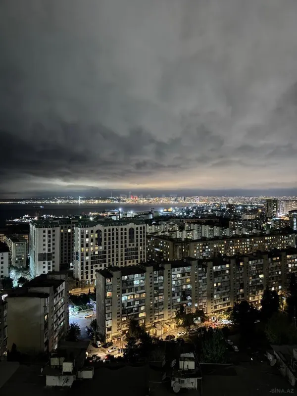 Satılır 3 otaqlı mənzil 115 m²