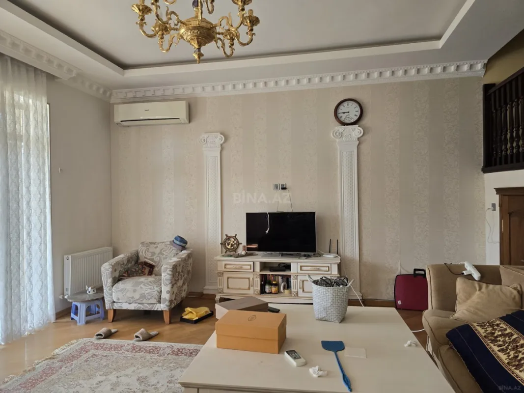 Satılır 6 otaqlı həyət evi 400 m²