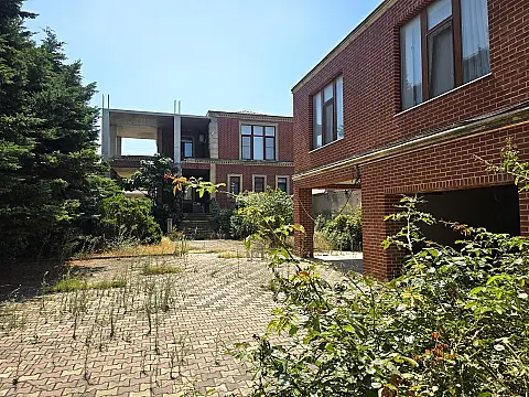 Satılır 6 otaqlı həyət evi 400 m² — Bakı, Novxanı 6 otaq 400.00 m²