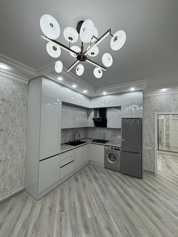 Satılır 2 otaqlı mənzil 67 m²