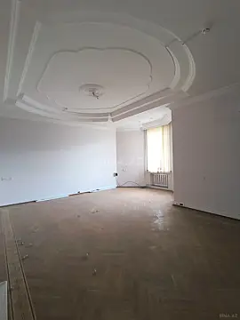 Kirayə verilir 4 otaqlı ofis 175 m² — Bakı 4 otaq 175.00 m²