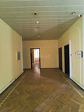 Kirayə verilir 4 otaqlı ofis 175 m²