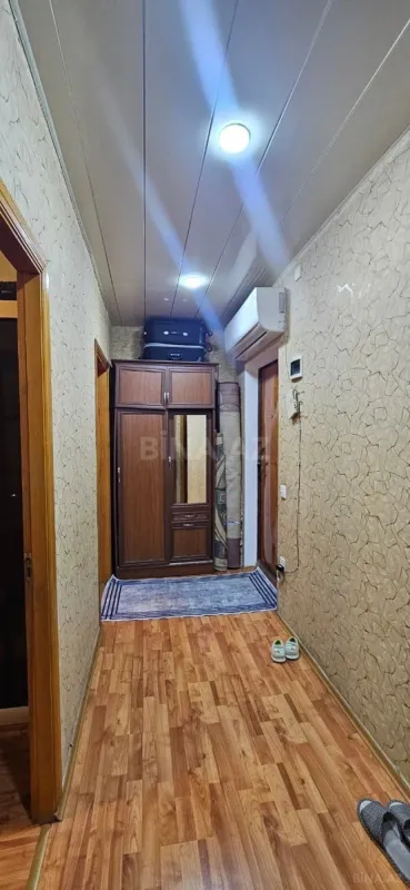 Satılır 4 otaqlı mənzil 100 m²