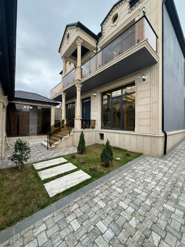 Satılır 5 otaqlı həyət evi 200 m²