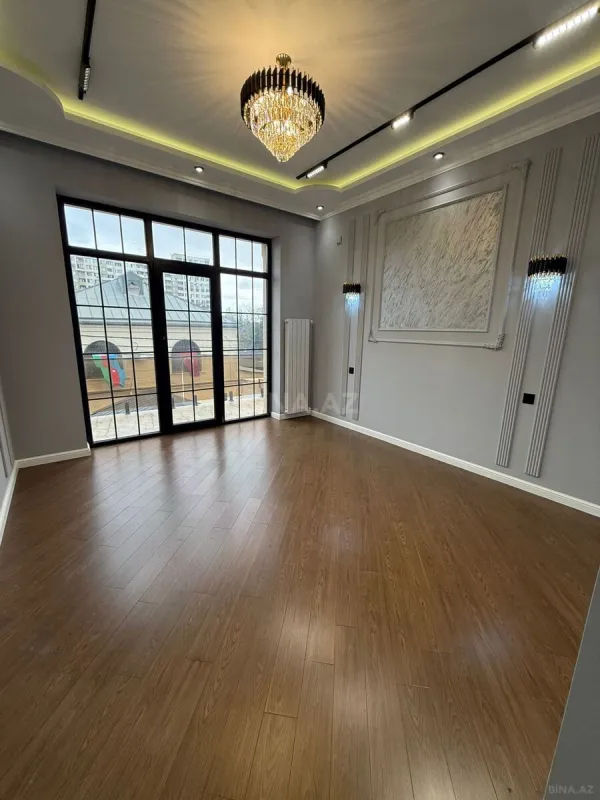 Satılır 5 otaqlı həyət evi 200 m²