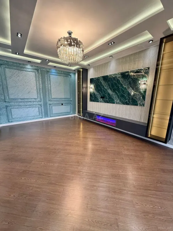 Satılır 5 otaqlı həyət evi 200 m²