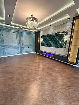 Satılır 5 otaqlı həyət evi 200 m²