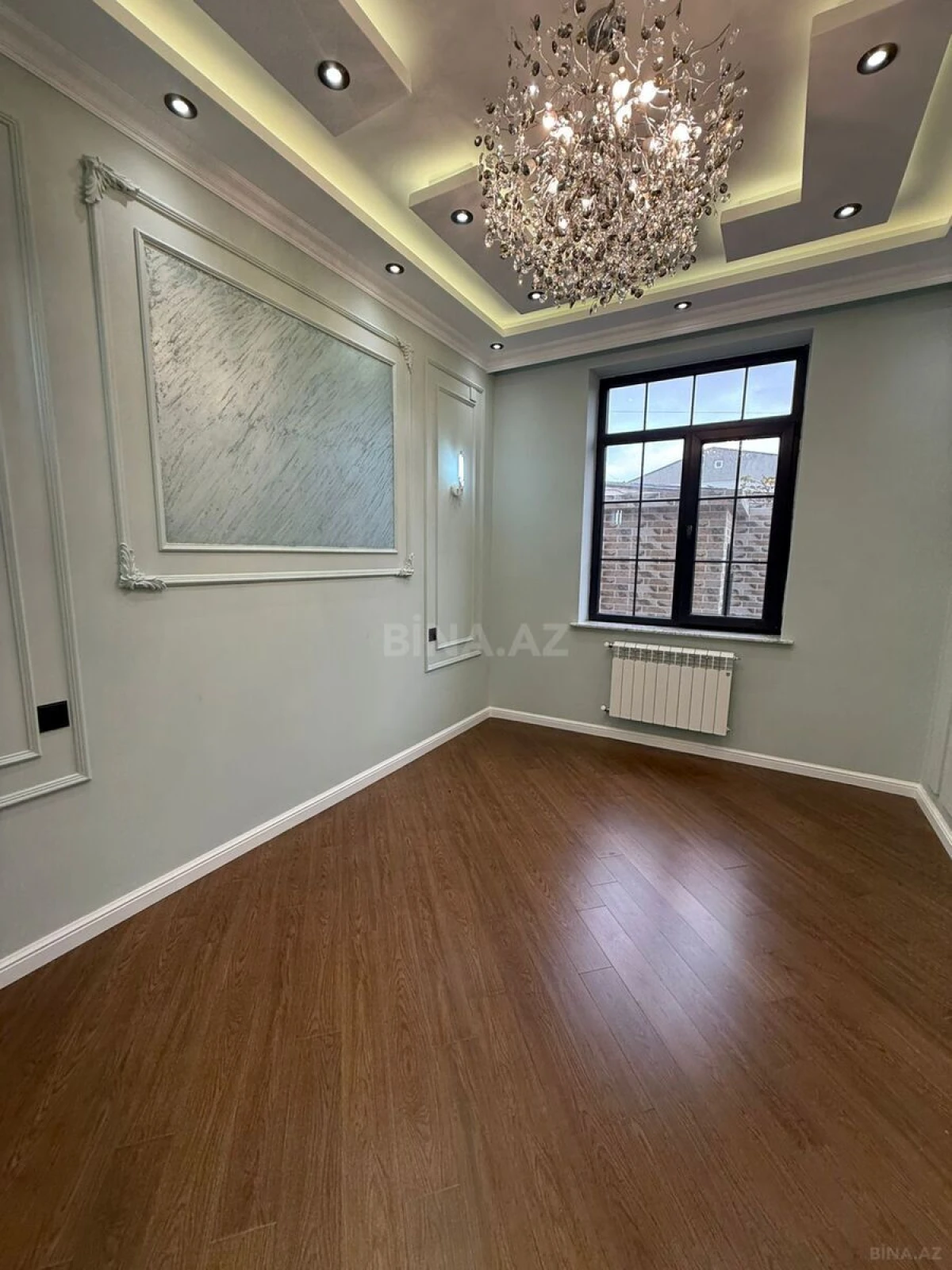 Satılır 5 otaqlı həyət evi 200 m²