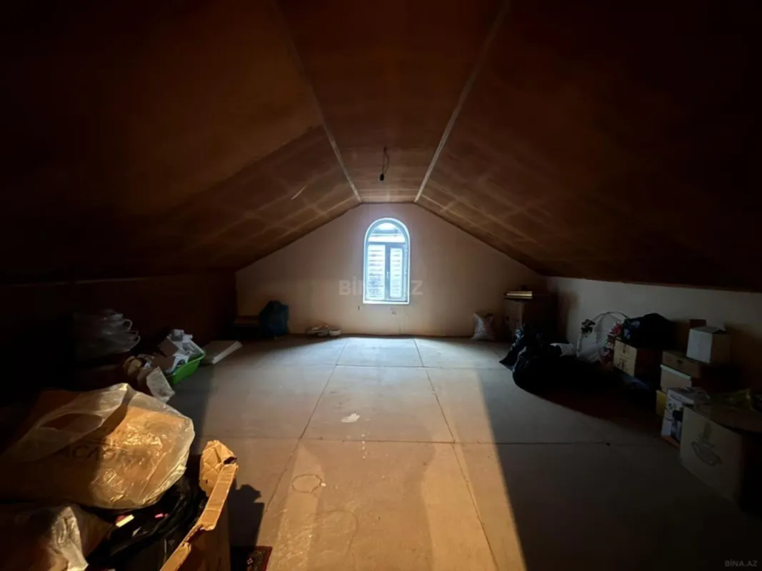 Satılır 5 otaqlı həyət evi 160 m²