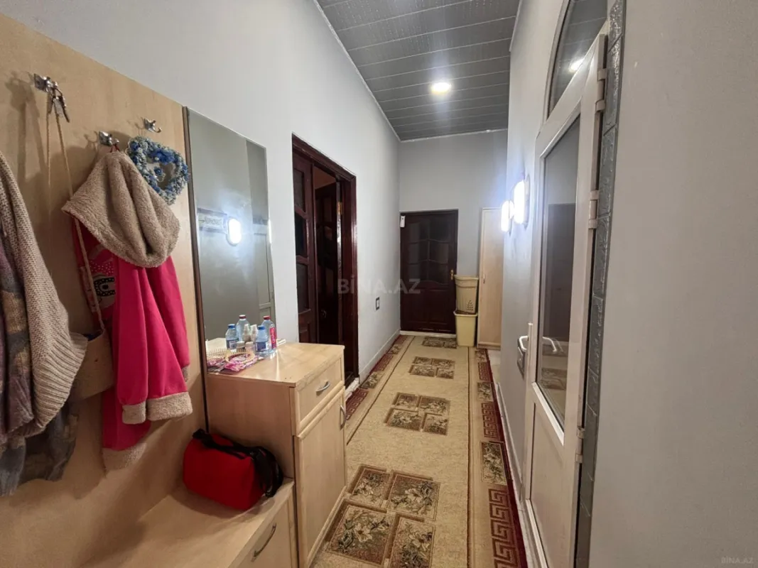 Satılır 5 otaqlı həyət evi 160 m²