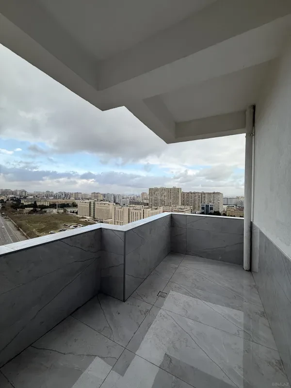 Satılır 3 otaqlı mənzil 150 m²