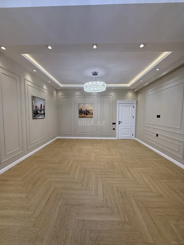 Satılır 3 otaqlı mənzil 150 m²