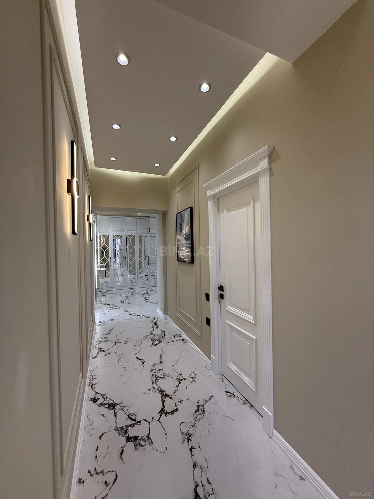 Satılır 3 otaqlı mənzil 150 m²