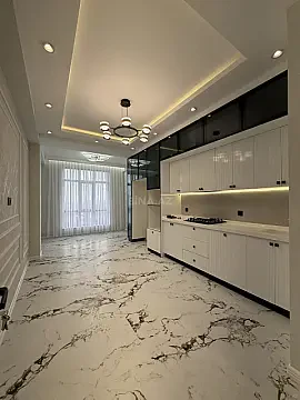 Satılır 3 otaqlı mənzil 150 m²