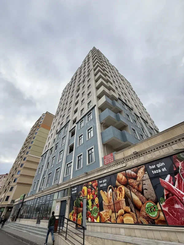 Satılır 3 otaqlı mənzil 150 m²