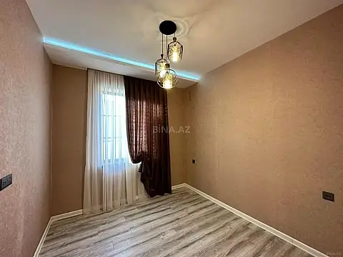 Satılır 4 otaqlı həyət evi 160 m²