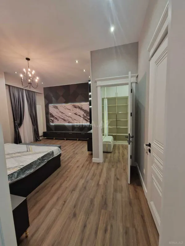 Kirayə verilir 3 otaqlı mənzil 160 m²