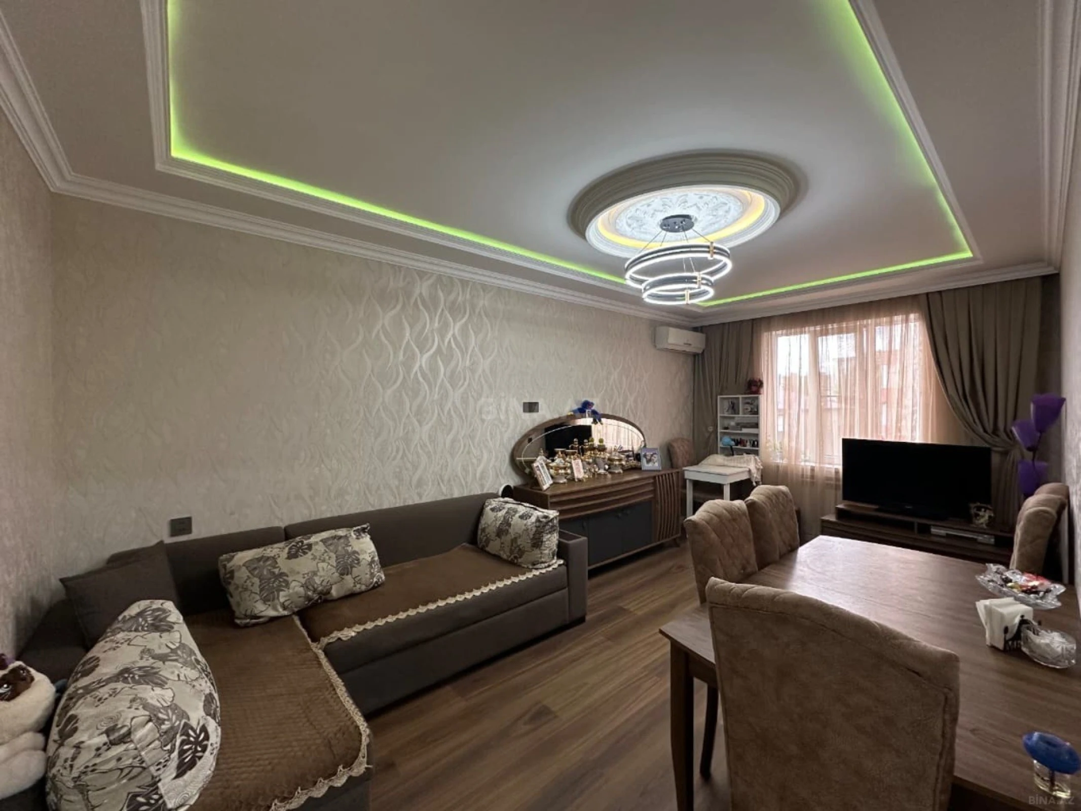 Satılır 2 otaqlı mənzil 55 m²