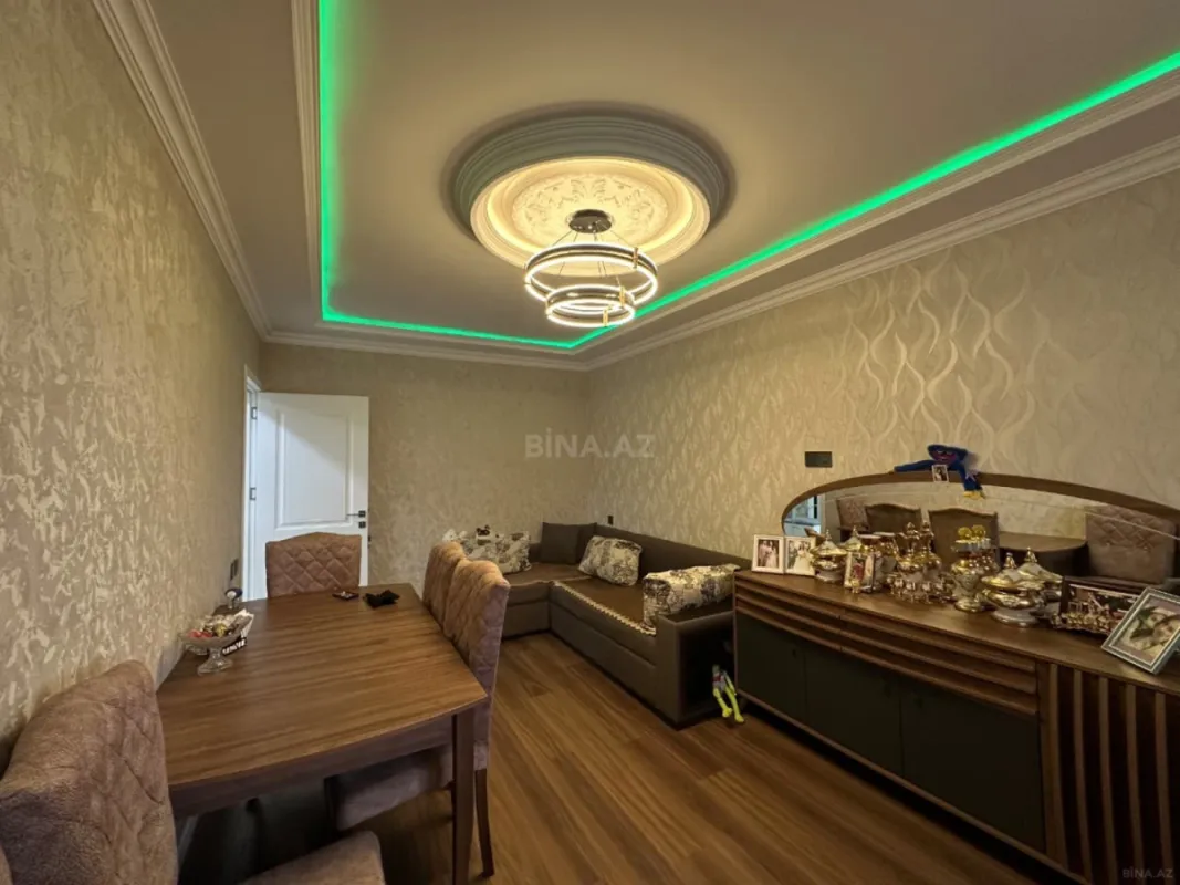 Satılır 2 otaqlı mənzil 55 m²