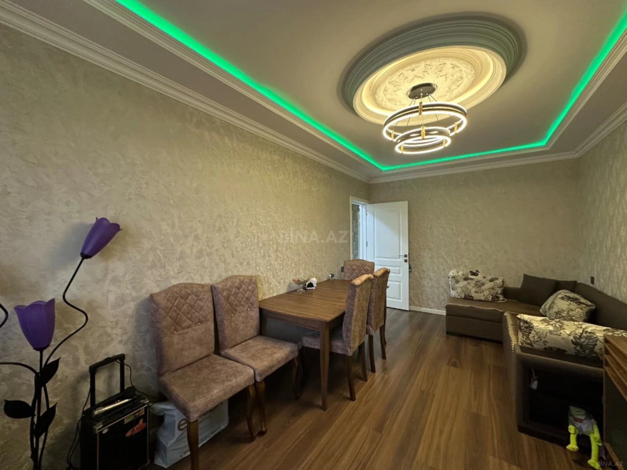 Satılır 2 otaqlı mənzil 55 m²