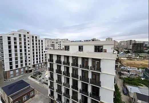 Satılır 4 otaqlı mənzil 129 m²