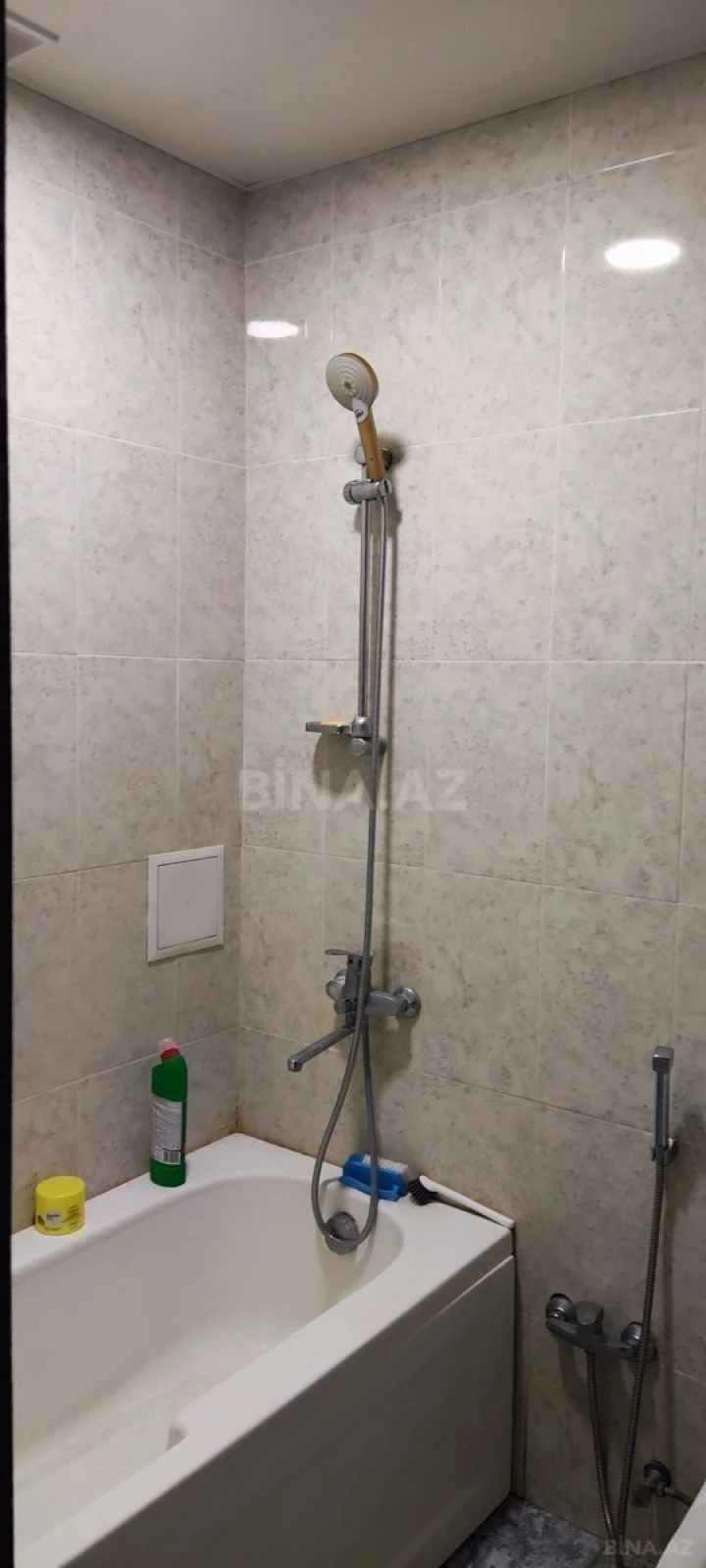 Kirayə verilir 2 otaqlı mənzil 60 m²