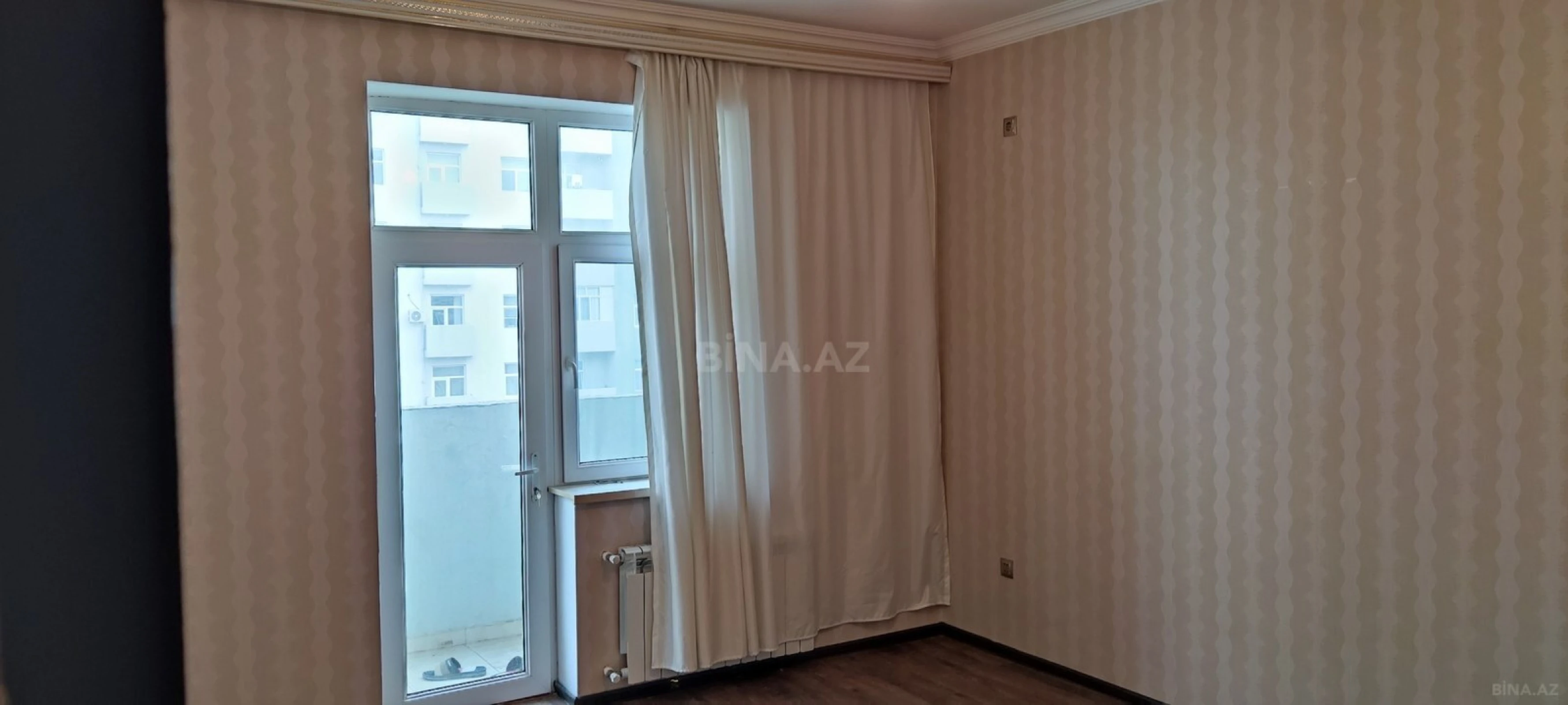 Kirayə verilir 2 otaqlı mənzil 60 m²