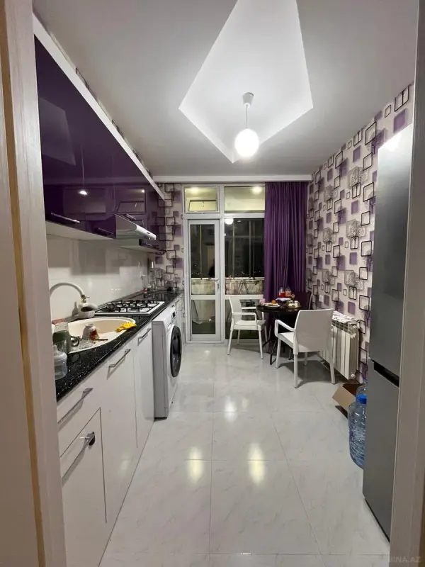 Satılır 2 otaqlı mənzil 68 m²