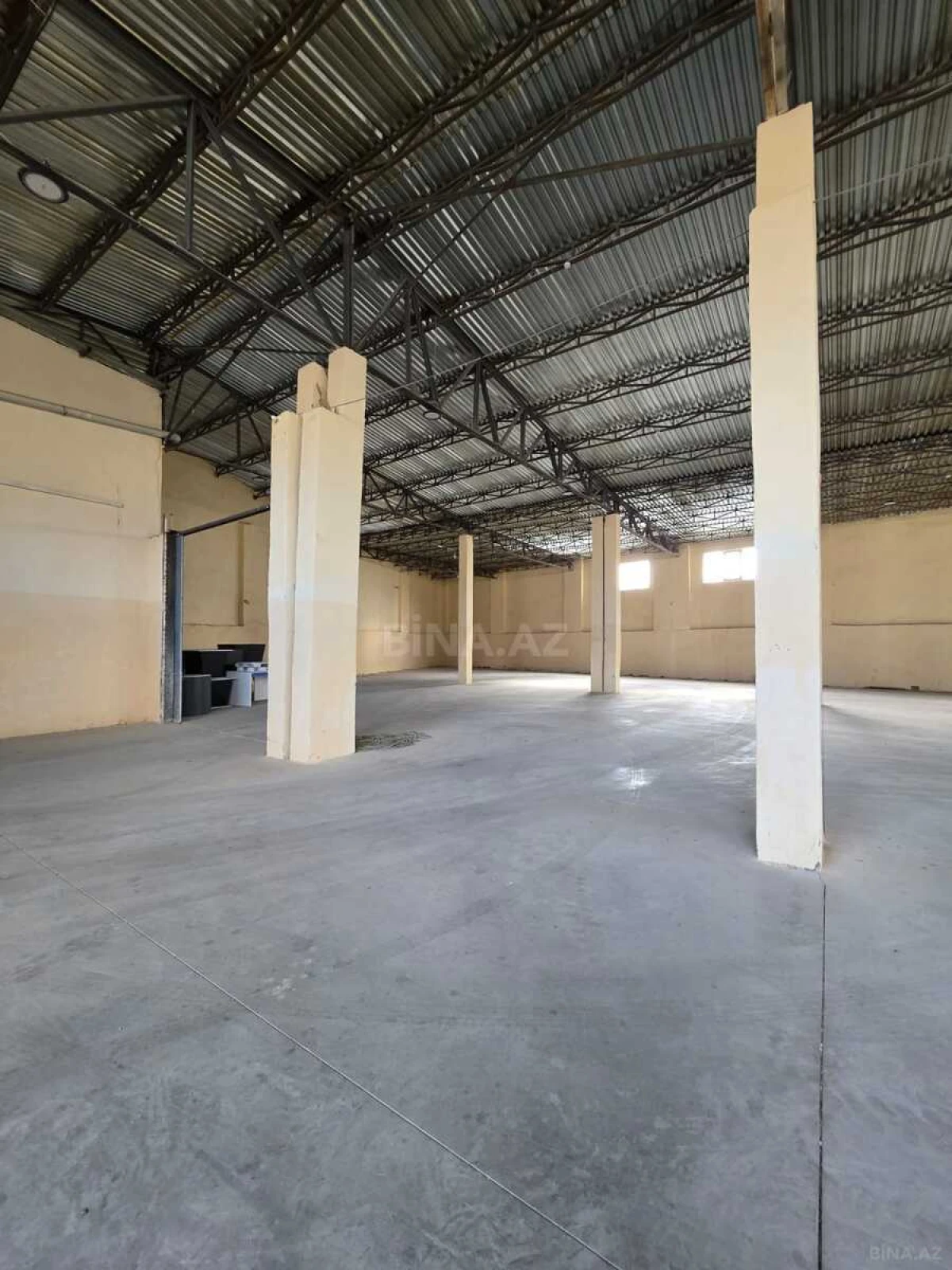 Kirayə verilir obyekt 1800 m²