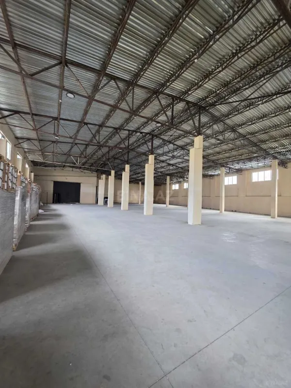 Kirayə verilir obyekt 1800 m²