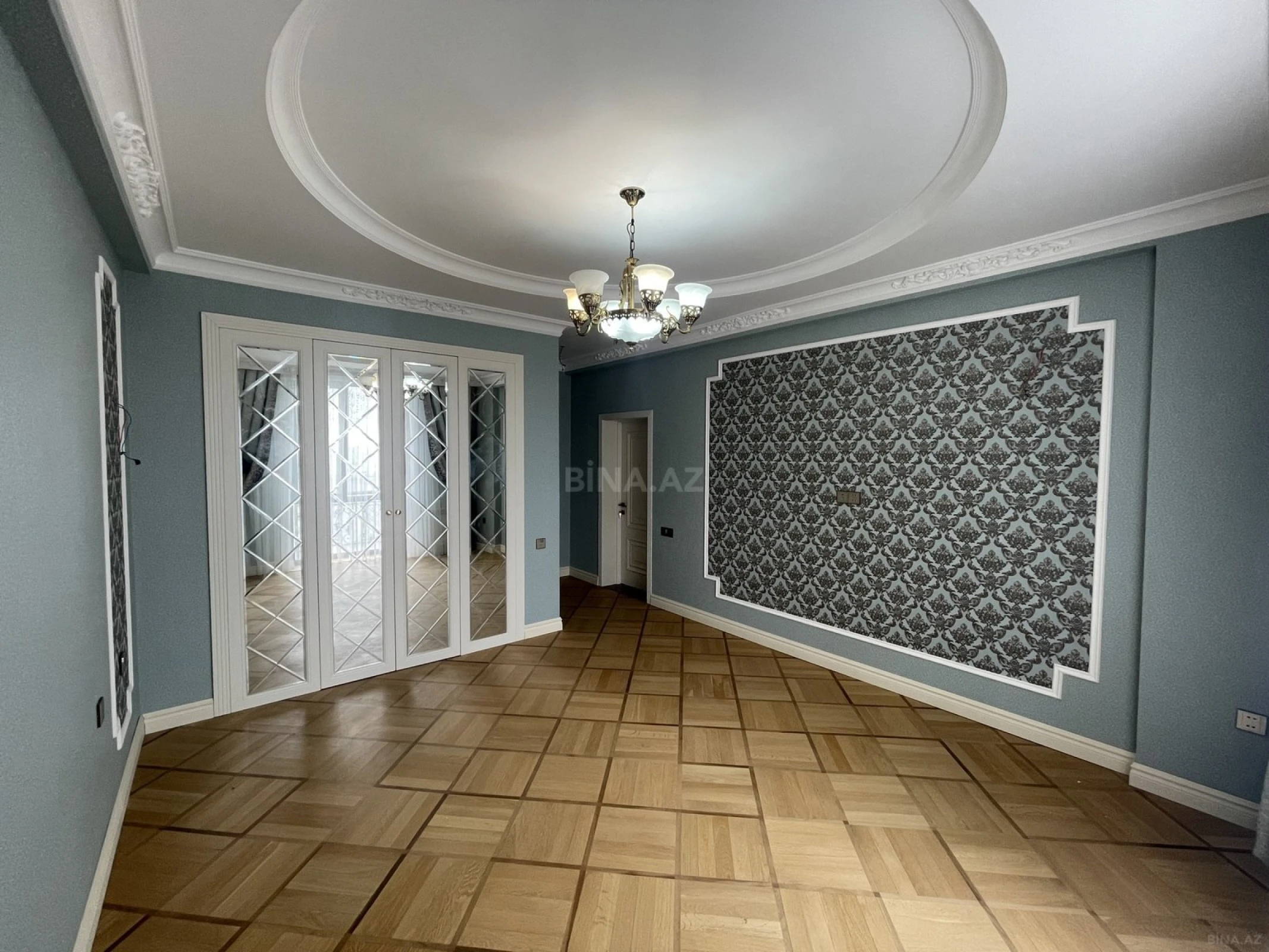 Kirayə verilir 3 otaqlı mənzil 120 m²